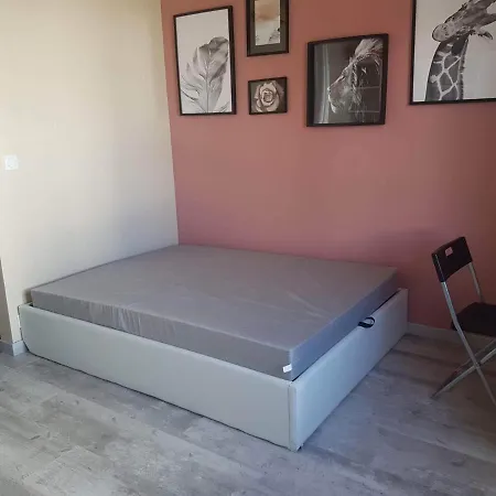 דירה Bord De